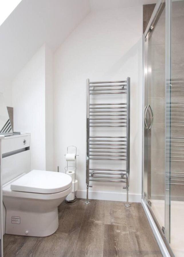 Remarkable 2-Bed Apartment In Culross Exterior photo